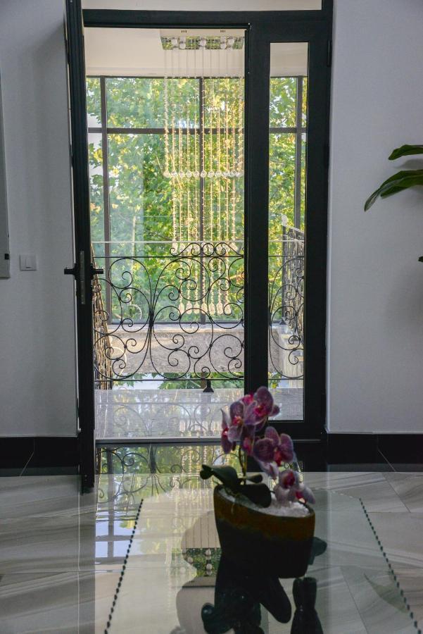Mesecev Konak Bed & Breakfast Nis Exterior photo