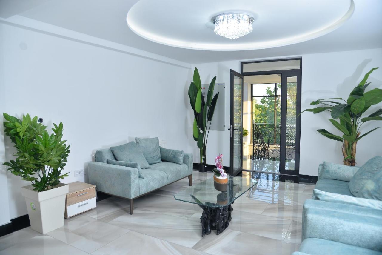 Mesecev Konak Bed & Breakfast Nis Exterior photo