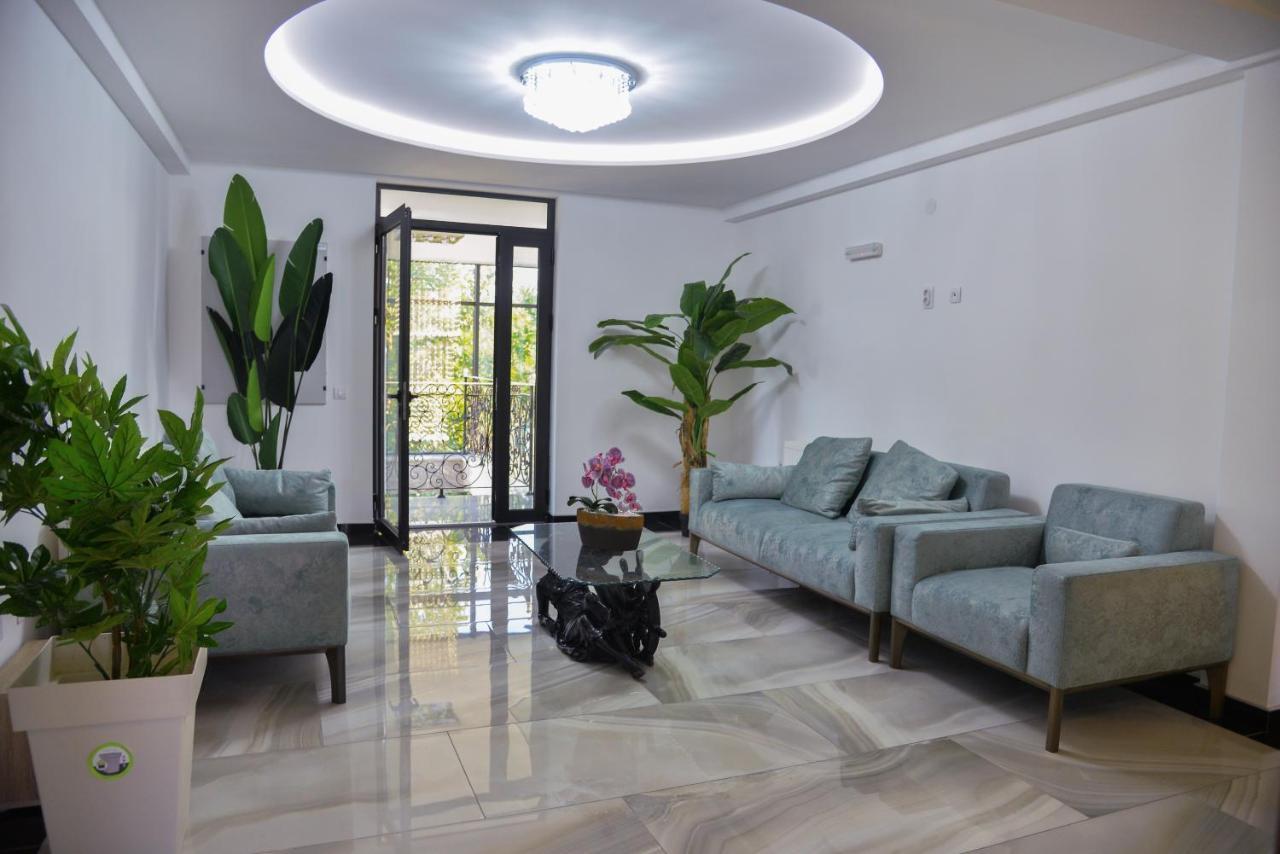 Mesecev Konak Bed & Breakfast Nis Exterior photo